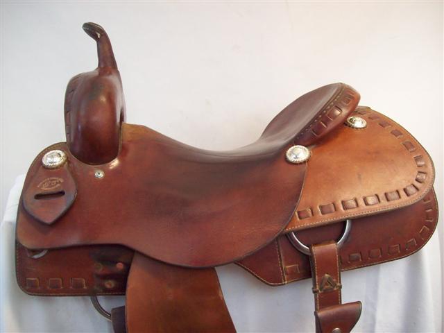 Used Saddle:- Image Number:0